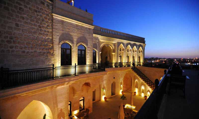 Shmayaa Hotel